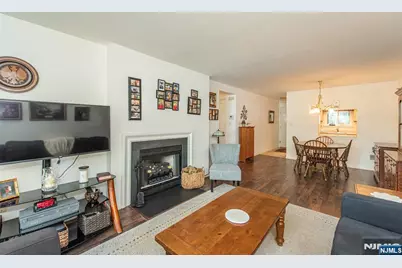 309 Mark Twain Way, Mahwah, NJ 07430 - Photo 8