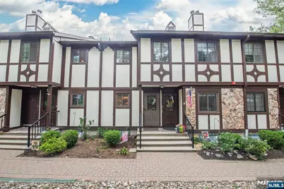 309 Mark Twain Way, Mahwah, NJ 07430 - Photo 2