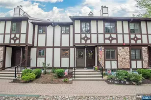 309 Mark Twain Way, Mahwah, NJ 07430 - Photo 2