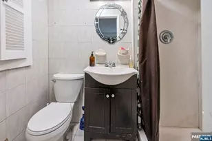 596 Wyckoff Ave, Mahwah, NJ 07430 - Photo 18