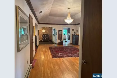 554 Huckleberry Lane, Franklin Lakes, NJ 07417 - Photo 16