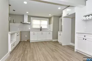 134 8th St, Paterson, NJ 07522 - Photo 6