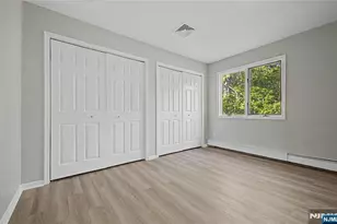 22 Flynn Pl, Wayne, NJ 07470 - Photo 6