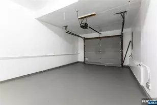 22 Flynn Pl, Wayne, NJ 07470 - Photo 16