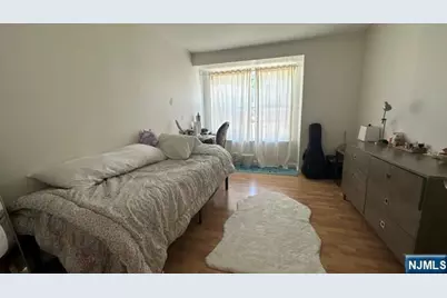 300 Crown Court 523 #523, Edgewater, NJ 07020 - Photo 24