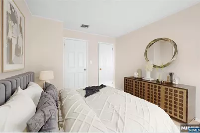 300 Crown Court 523 #523, Edgewater, NJ 07020 - Photo 12