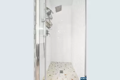 300 Crown Court 523 #523, Edgewater, NJ 07020 - Photo 14