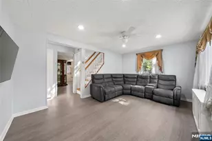 32-06 Rosalie St, Fair Lawn, NJ 07410 - Photo 4