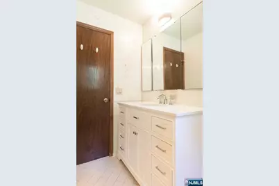 20 Michele Court, Cresskill, NJ 07626 - Photo 18