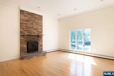 20 Michele Court, Cresskill, NJ 07626 - Photo 8