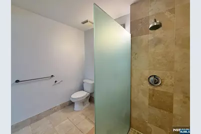 2000 West Street, Union City, NJ 07087 - Photo 26