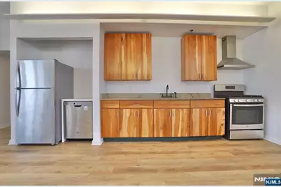 2000 West Street, Union City, NJ 07087 - Photo 10