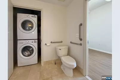 2000 West Street, Union City, NJ 07087 - Photo 16