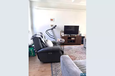 2000 West Street, Union City, NJ 07087 - Photo 2