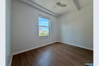 2000 West Street, Union City, NJ 07087 - Photo 12
