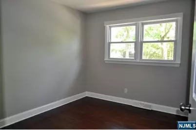 176 Yawpo Avenue, Oakland, NJ 07436 - Photo 12