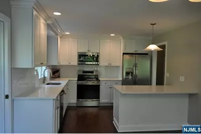 176 Yawpo Avenue, Oakland, NJ 07436 - Photo 6