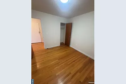 399 Walker Street 1B #1B, Fairview, NJ 07022 - Photo 10
