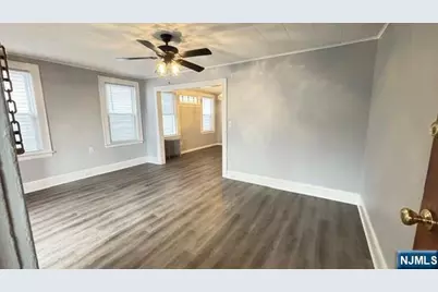 760 Hamilton Street 1 #1, Harrison, NJ 07029 - Photo 2