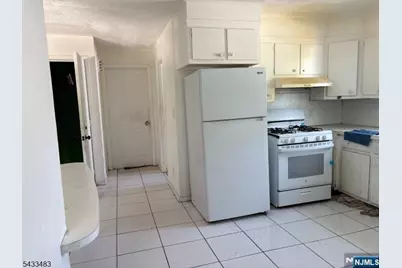 106-108 Smith Street, Newark, NJ 07106 - Photo 22