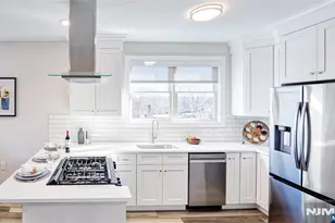 246 Main Street 402, Chatham, NJ 07928 - Photo 4