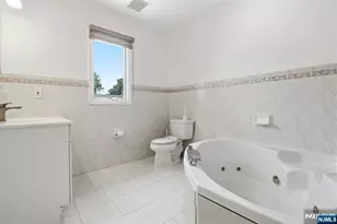 123 Hickory B, Tenafly, NJ 07670 - Photo 22