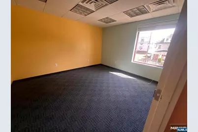 715 Broadway 3 #3, Paterson, NJ 07514 - Photo 16