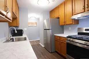 2111 Hilltop Rd, Mahwah, NJ 07430 - Photo 4