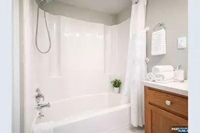 2111 Hilltop Road, Mahwah, NJ 07430 - Photo 12