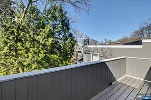 376 Kenwood 9, Englewood, NJ 07631 - Photo 34