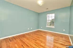 711 S 11th St, Newark, NJ 07103 - Photo 22