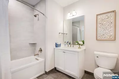 246 Main Street 401 #401, Chatham, NJ 07928 - Photo 26