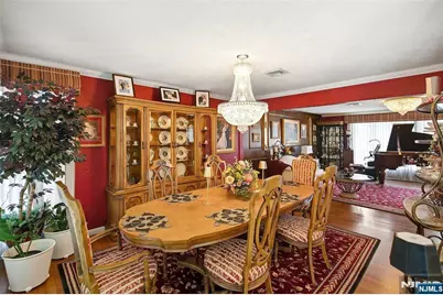 8 Mariani Drive, Little Ferry, NJ 07643 - Photo 8