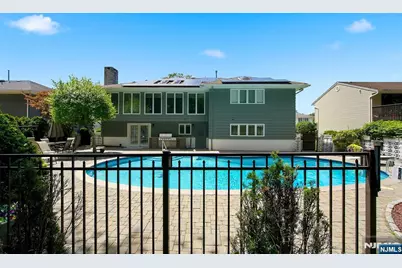 8 Mariani Drive, Little Ferry, NJ 07643 - Photo 40