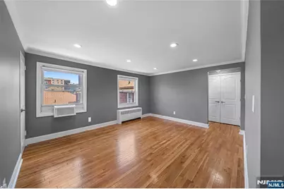 2205 Center B #B, Fort Lee, NJ 07024 - Photo 2