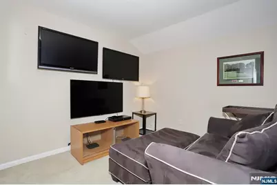 175 Rochelle Avenue 321 #321, Rochelle Park Township, NJ 07662 - Photo 36