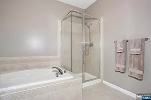 175 Rochelle Ave 321, Rochelle Park Township, NJ 07662 - Photo 30