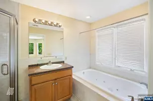 136A Fulton Ave, Fairview, NJ 07022 - Photo 20