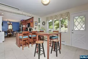 908 N Monroe St, Midland Park, NJ 07450 - Photo 12