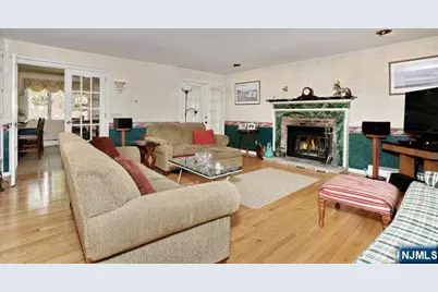 908 N Monroe Street, Midland Park, NJ 07450 - Photo 8