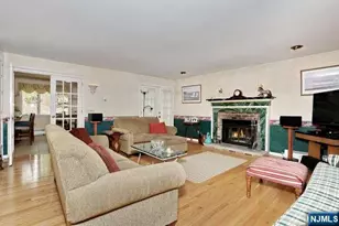 908 N Monroe St, Midland Park, NJ 07450 - Photo 8