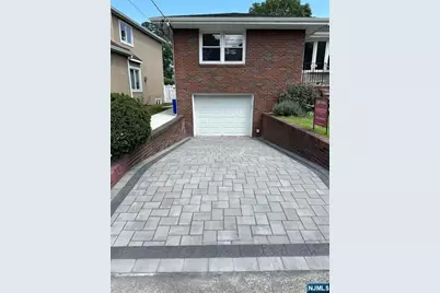 1018 Inwood Terrace, Fort Lee, NJ 07024 - Photo 2