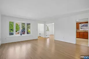 1018 Inwood Terrace, Fort Lee, NJ 07024 - Photo 8