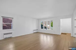 1018 Inwood Terrace, Fort Lee, NJ 07024 - Photo 6