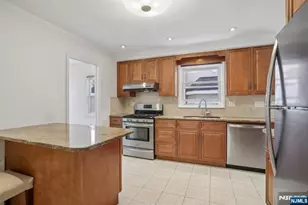 1018 Inwood Terrace, Fort Lee, NJ 07024 - Photo 12