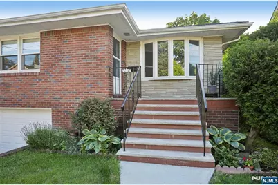 1018 Inwood Terrace, Fort Lee, NJ 07024 - Photo 2