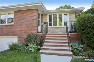 1018 Inwood Terrace, Fort Lee, NJ 07024 - Photo 2