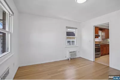 1018 Inwood Terrace, Fort Lee, NJ 07024 - Photo 8