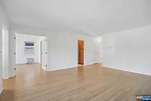1018 Inwood Terrace, Fort Lee, NJ 07024 - Photo 6