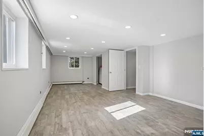 1018 Inwood Terrace, Fort Lee, NJ 07024 - Photo 26